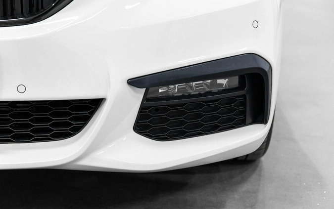 BMW Seria 5 cena 165000 przebieg: 170122, rok produkcji 2019 z Kobyłka małe 781